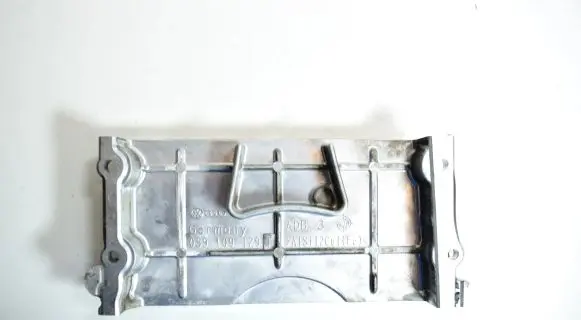 Audi A4 S4 B8 8K Timing chain cover 059109129T