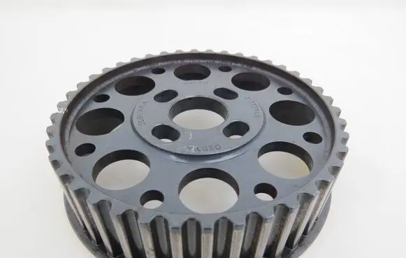 Volvo S60 Camshaft pulley/ VANOS 31375948