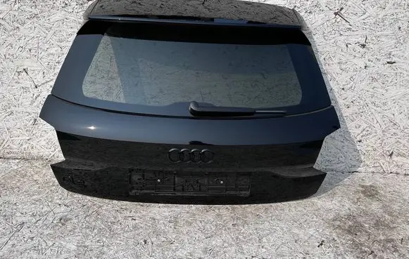 Audi Q2 - Truck tailgate 
