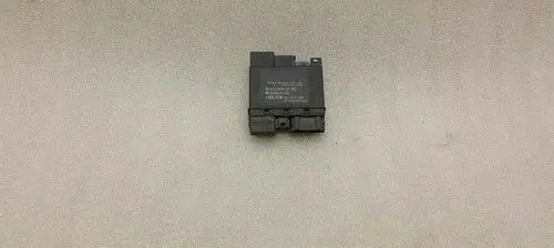 Mercedes-Benz E W211 Keyless (KESSY) go control unit/module A2118203785