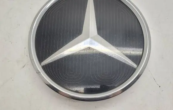 Mercedes-Benz E W213 Other badges/marks