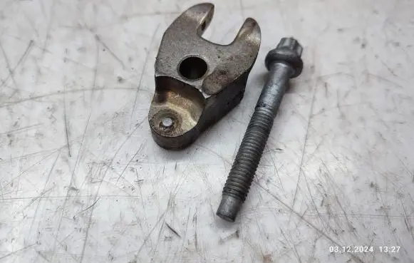 Fuel Injector clamp holder
