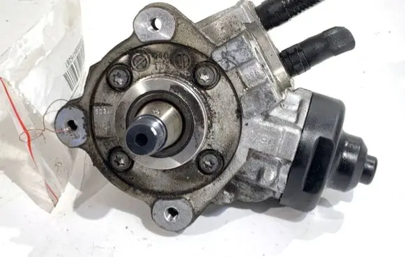 Seat Alhambra (Mk2) Fuel injection high pressure pump 0445010534