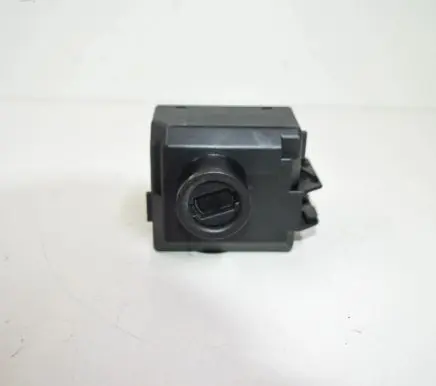 Mercedes-Benz GLE (W166 - C292) Ignition lock A1669059702