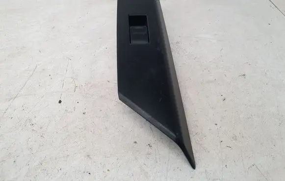 Toyota RAV 4 (XA40) Electric window control switch 7427242070