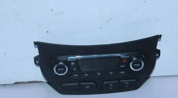 Ford C-MAX II Climate control unit AM5T18C612BJ W11A86845 0259A