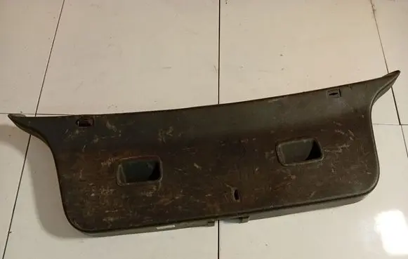 Volkswagen Polo IV 9N3 Other trunk/boot trim element 6q6867601J