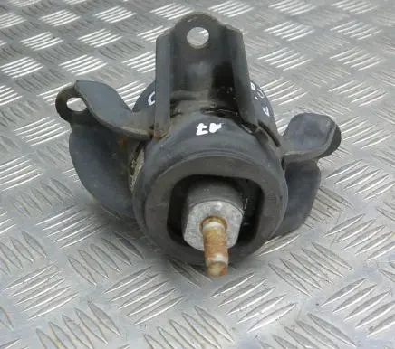 KIA Ceed Engine mount bracket 21810A5200