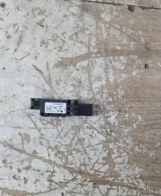 Audi A6 S6 C5 4B Airbag deployment crash/impact sensor 4B0959643C 0231A0BN3E7V 080503