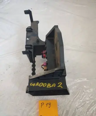 Seat Cordoba (6L) Fuse box set 6Q0972595A