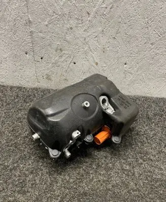 BMW i4 Air conditioning (A/C) compressor (pump) 5B31E59