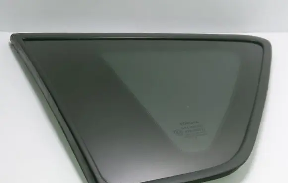Toyota Corolla Verso AR10 Rear side window 627200F020 43R006723