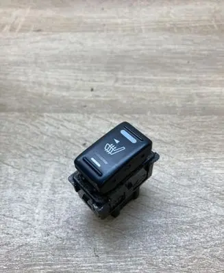 Nissan X-Trail T30 Seat heating switch 