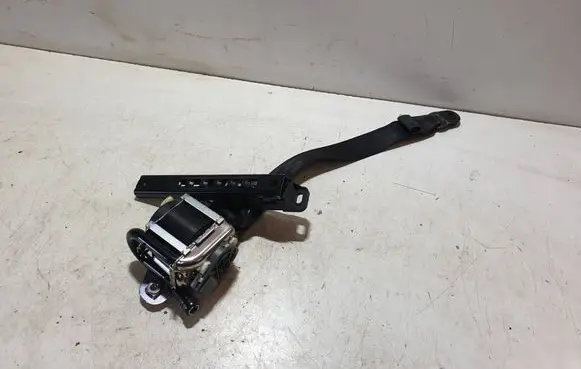 Jaguar XJL Front seatbelt BW93611B09AB8 620390500