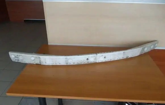 Nissan GT-R Front bumper foam support bar 