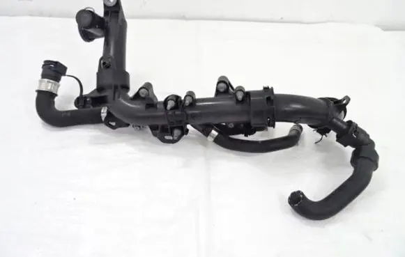 Citroen C3 Aircross Engine coolant pipe/hose Z12002105