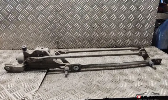 Ford Focus Front wiper linkage and motor 4m5117504ac