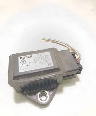 Renault Scenic I ESP acceleration yaw rate sensor 8200074266 0014287 0265005259