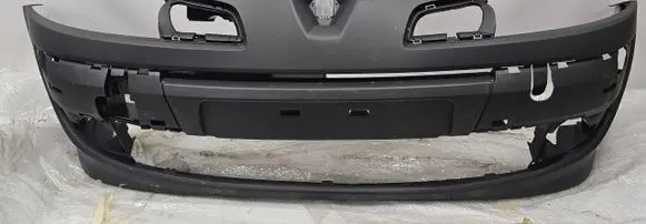 Renault Modus Front bumper 8200665757 8200754009 620224382R