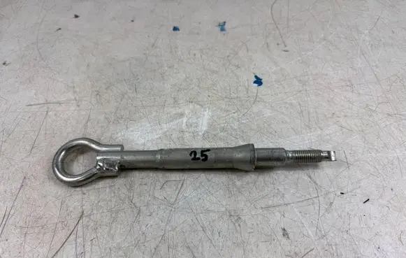 Peugeot 3008 I Towing hook eye 