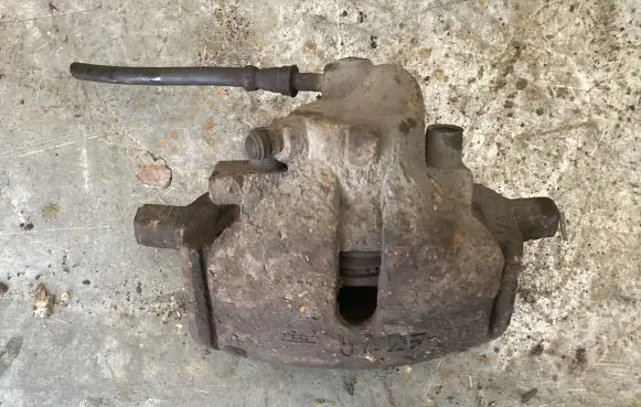 Volkswagen Sharan Front brake caliper