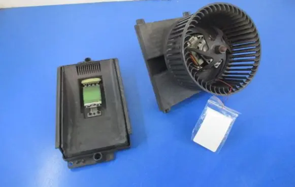 Seat Toledo II (1M) Heater fan/blower 1J1819021B