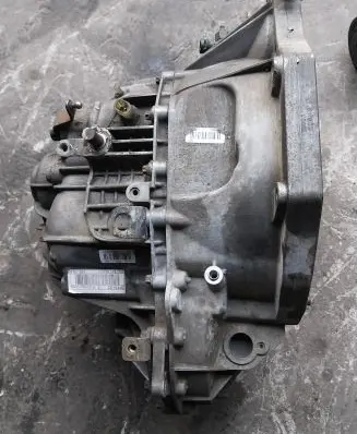Renault Master II Manual 5 speed gearbox 7701718735 C015346 03200409391
