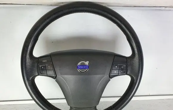 Volvo V50 Steering wheel
