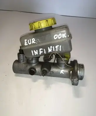 Infiniti QX4 Master brake cylinder 0W002
