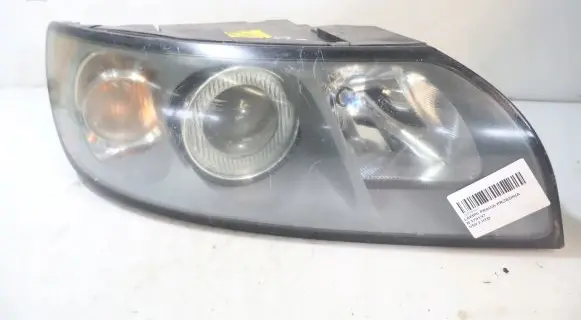 Volvo V50 Headlight/headlamp