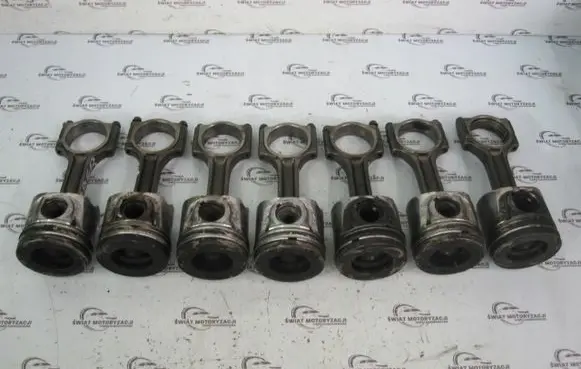 Opel Vivaro Piston with connecting rod 