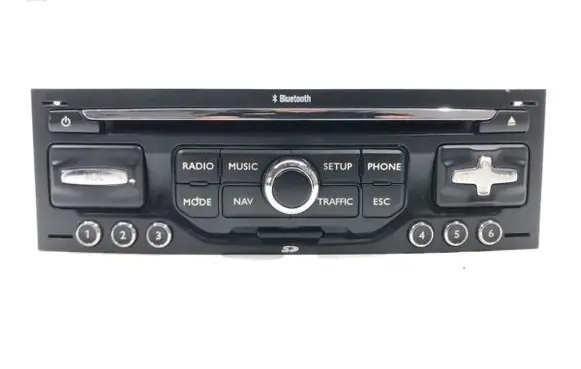 Radio/CD/DVD/GPS head unit