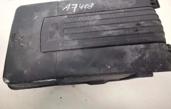 Volkswagen PASSAT B6 Battery box tray cover/lid 1k0915443c