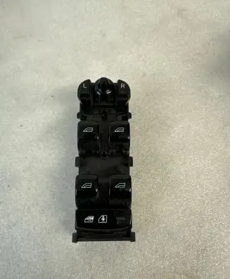 Volvo XC90 Electric window control switch 31433927