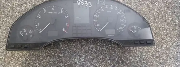 Audi A8 S8 D2 4D Speedometer (instrument cluster) 4D0919033F