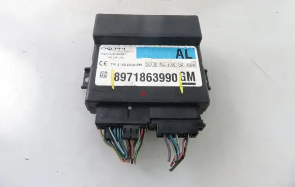 Opel Frontera B Central body control module 8971863990