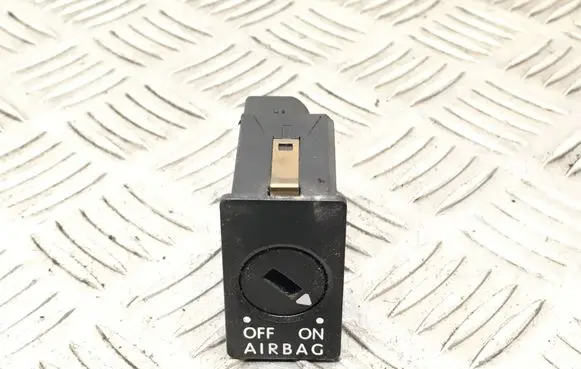 Volkswagen PASSAT B6 Passenger airbag on/off switch 3C0919237A
