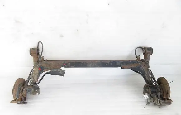 Volkswagen Polo III 6N 6N2 6NF Rear axle beam