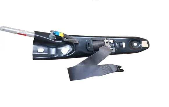 Volvo XC90 Front seatbelt 3999973