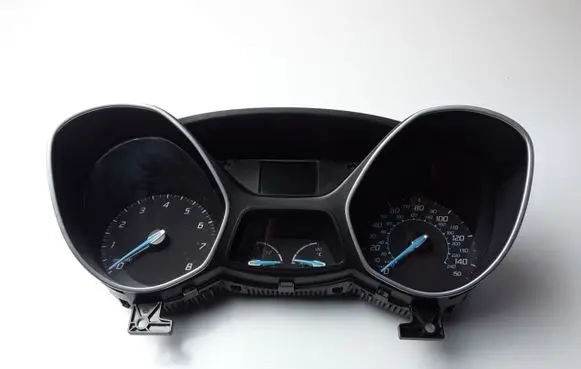 Speedometer (instrument cluster)