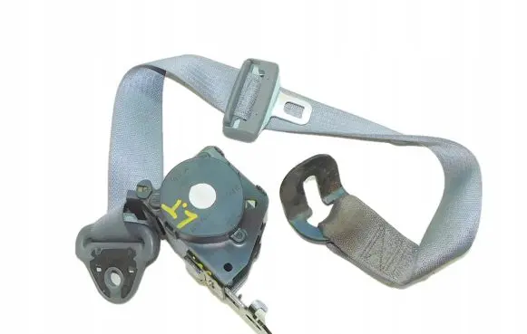 Jeep Grand Cherokee (WK) Rear seatbelt