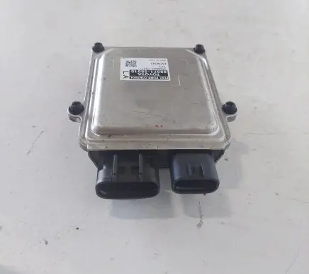 Lexus RX 450H Fuel injection pump control unit/module 8957158010 4998001011