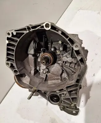 Fiat 500L Manual 5 speed gearbox 55241803