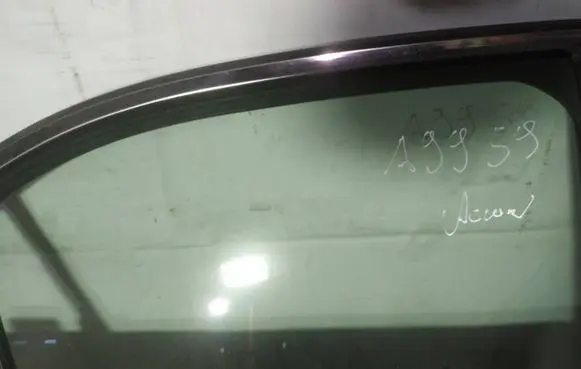 Honda Accord Rear door window glass as2
