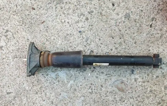 BMW 2 F22 F23 Rear shock absorber/damper 6873737 15B111KD1230