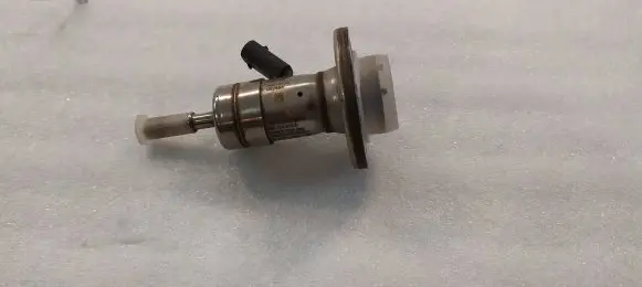 Volkswagen PASSAT B8 AdBlue injector 05L131113R