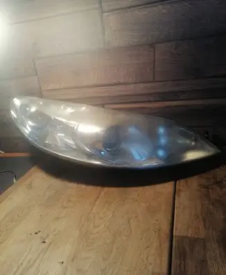 Peugeot 407 Headlight/headlamp