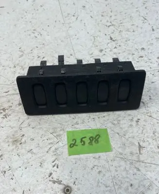 Renault Master II Windscreen/window heater switch 8200430542