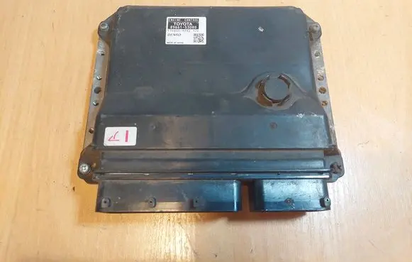 Lexus IS 220D-250-350 Engine control unit/module ECU 89661-53D80 175800-9990