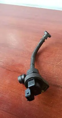 BMW Z4 E85 E86 Fuel tank valve 7512581